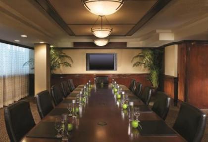 Hilton College Station & Conference Center - image 5