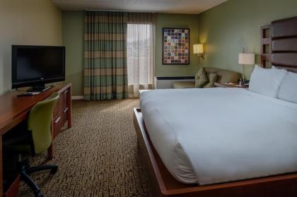 DoubleTree by Hilton Collinsville/St.Louis - image 13