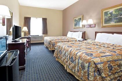 Days Inn by Wyndham Collinsville - image 10