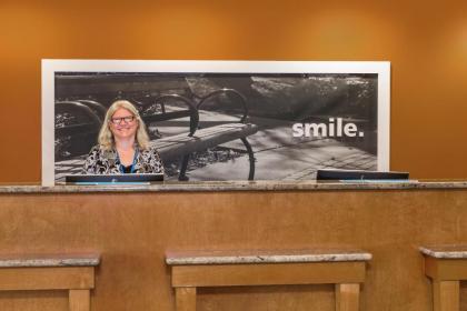 Hampton Inn Petersburg - Southpark Mall - image 21
