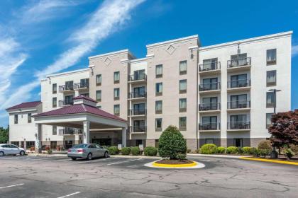 Hotel in Colonial Heights Virginia