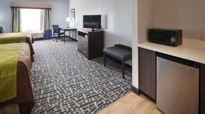 Best Western Plus Lonestar Inn & Suites - image 12