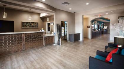 Best Western Plus Lonestar Inn & Suites - image 2