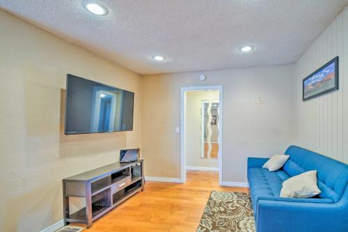 Cozy Colorado Springs Home Near Garden of the Gods - main image