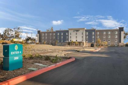 WoodSpring Suites Colton - image 2