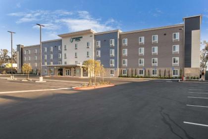 WoodSpring Suites Colton - image 3