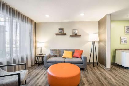 WoodSpring Suites Colton - image 8