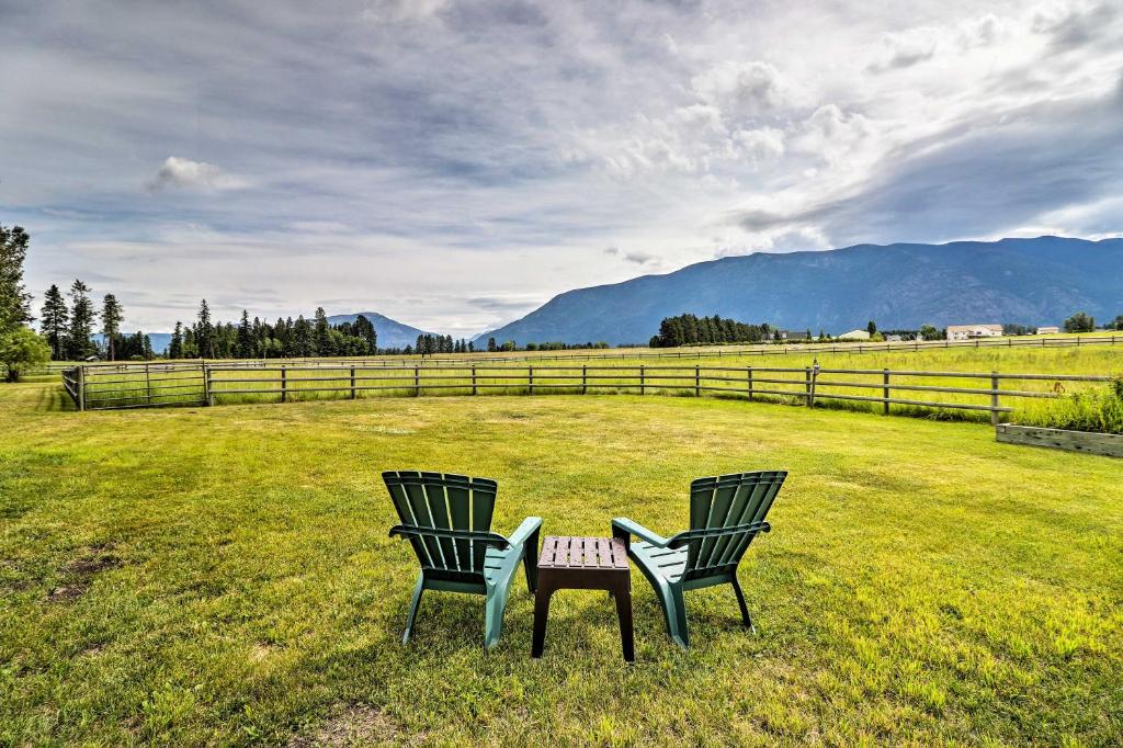 Columbia Falls Home 19 Mi to Glacier National Park - main image