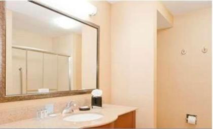 Hampton Inn & Suites Columbia at the University of Missouri - image 21