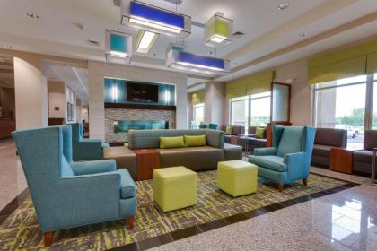 Drury Plaza Hotel Columbia East - image 2