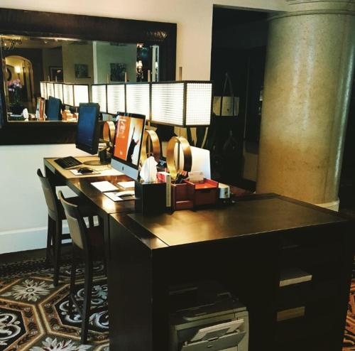Hilton Columbia Center - image 2