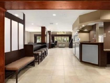 Microtel Inn & Suites by Wyndham Columbia - image 2