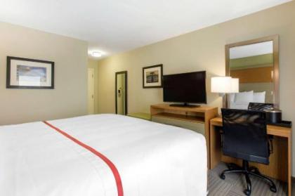 Gallus Stadium Park Inn Ascend Hotel Collection - image 2