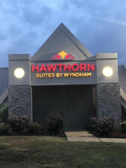 Hawthorn Suites by Wyndham Columbia