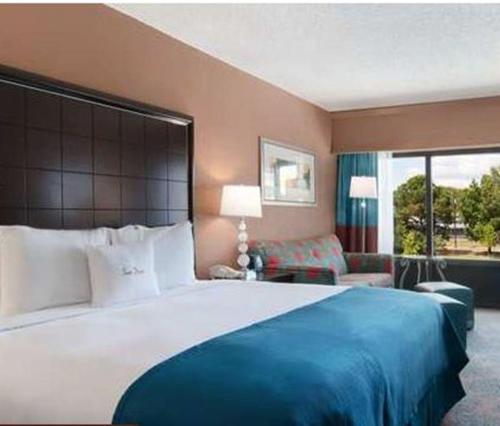 DoubleTree by Hilton Columbus - image 3