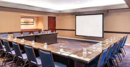 Courtyard by Marriott Columbus Tipton Lakes - image 14