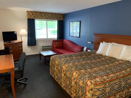 Days Inn by Wyndham Columbus IN - image 13