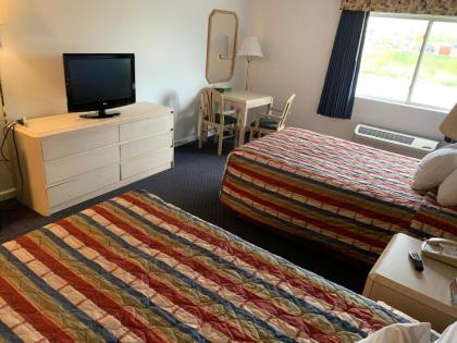 Days Inn by Wyndham Columbus IN - image 2