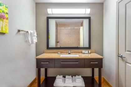 La Quinta by Wyndham Columbus - Edinburgh - image 3