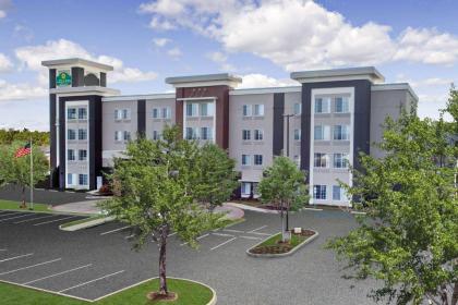 La Quinta by Wyndham Columbus - Edinburgh - image 6