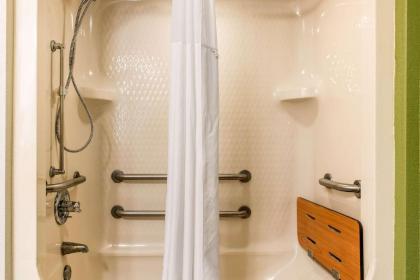 Sleep Inn & Suites Columbus - image 3