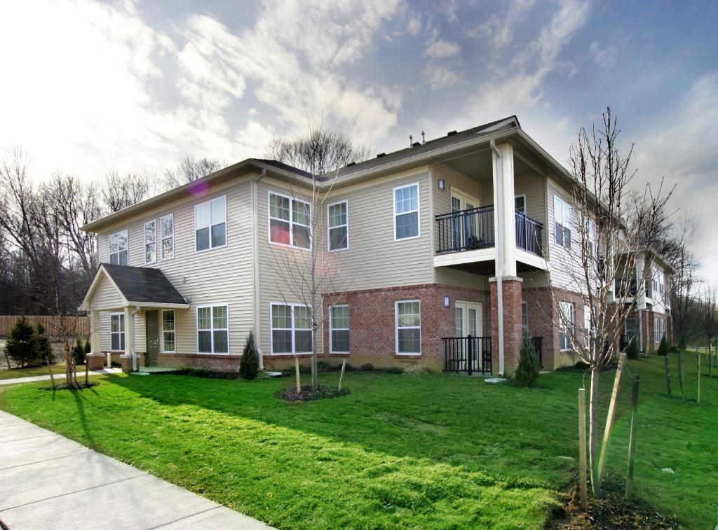 Charwood Suites - main image