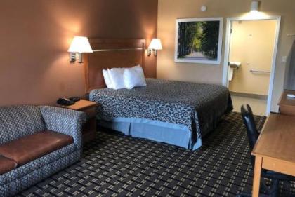 Days Inn by Wyndham Columbus Columbus