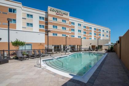 Courtyard by marriott Columbus Mississippi