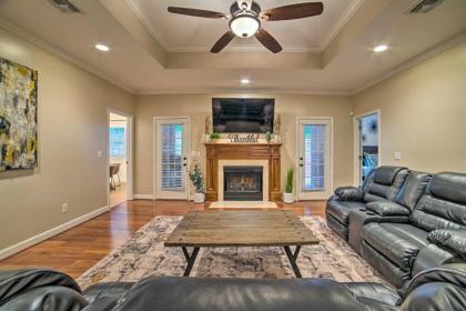 Charming Columbus Home with Game Room Near AFB!