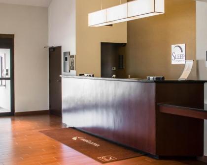 Sleep Inn & Suites Columbus - image 14