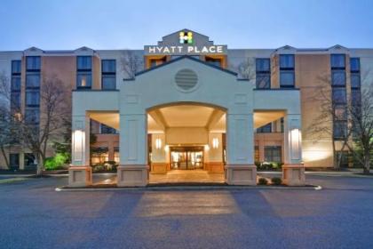 Hyatt Place Columbus Worthington - image 1
