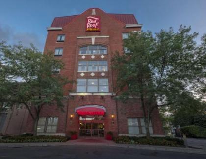 Red Roof Inn PLUS+ Columbus Downtown - Convention Center - image 3