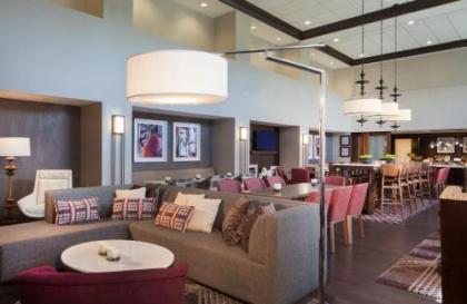 Hampton Inn & Suites Columbus-Easton Area - image 3