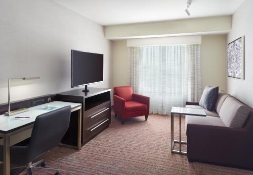 Residence Inn by Marriott Columbus OSU - image 4