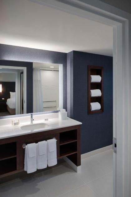 Residence Inn by Marriott Columbus Airport - image 9