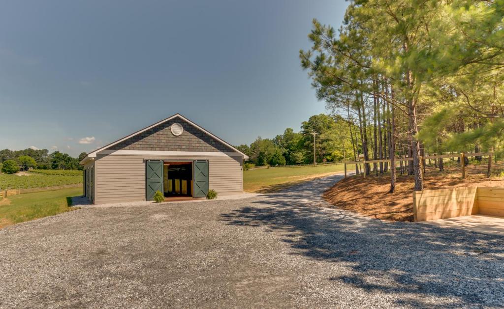 Horseshoe Hill - image 3