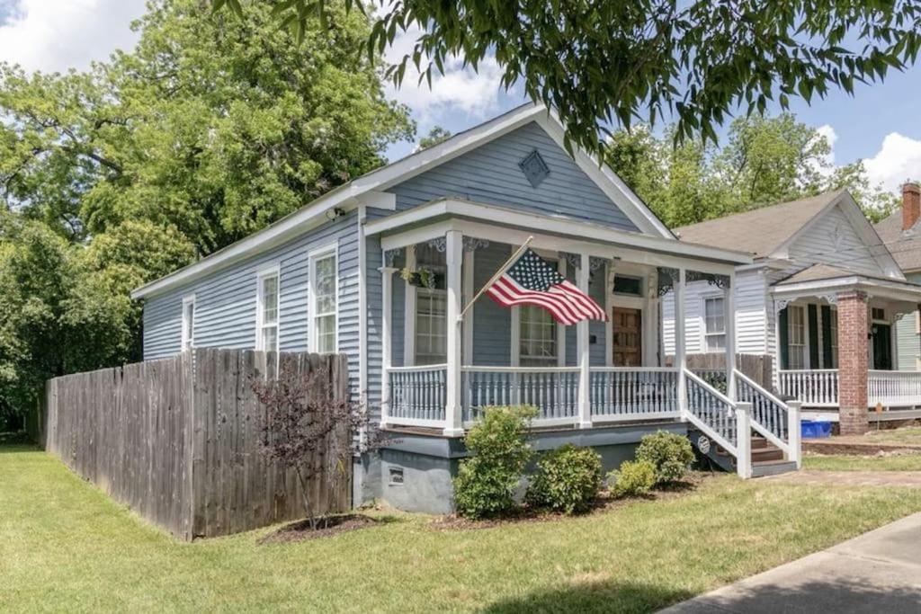Americana Cottage Closest Historic BnB to Benning - main image