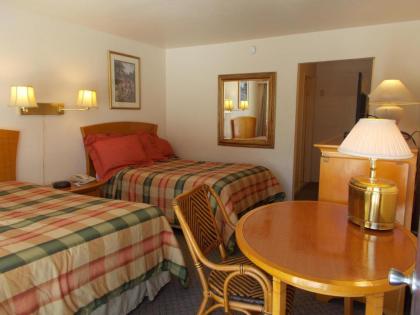 Colusa Riverside Inn - image 8