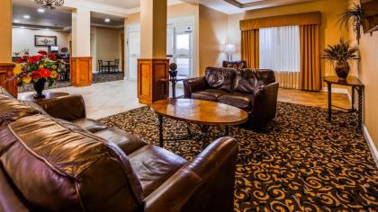 Best Western Comanche Inn - image 3