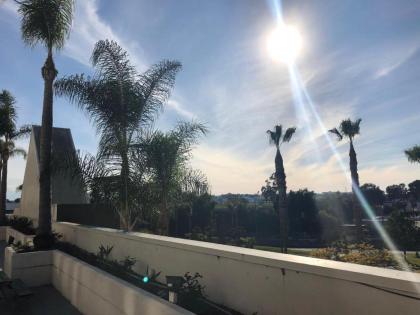 LA Crystal Hotel -Los Angeles-Long Beach Area - image 3