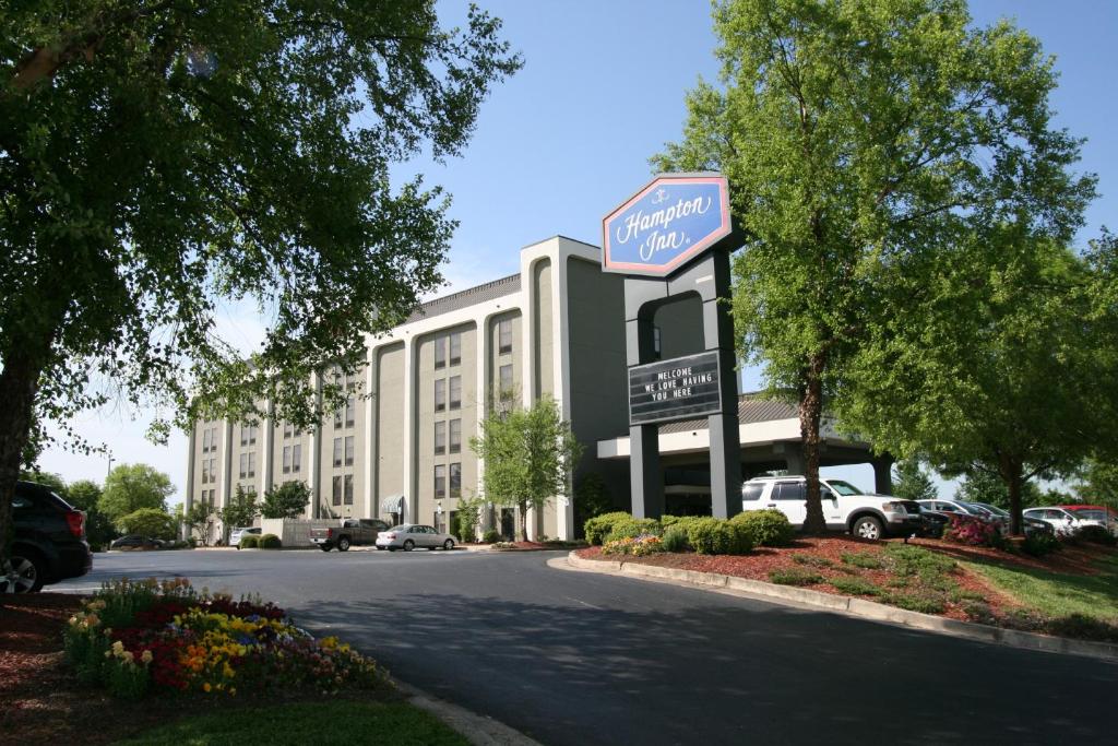 Hampton Inn Concord/Kannapolis - image 3