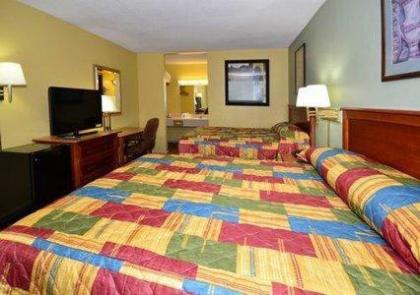 Regency Inn - image 11