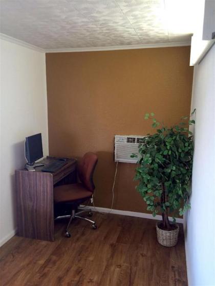 Connell Inn and Suites - image 7
