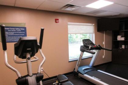Comfort Inn - image 9