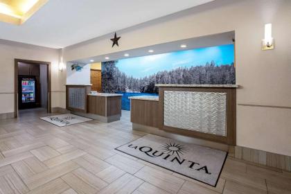 La Quinta by Wyndham Conroe - image 8