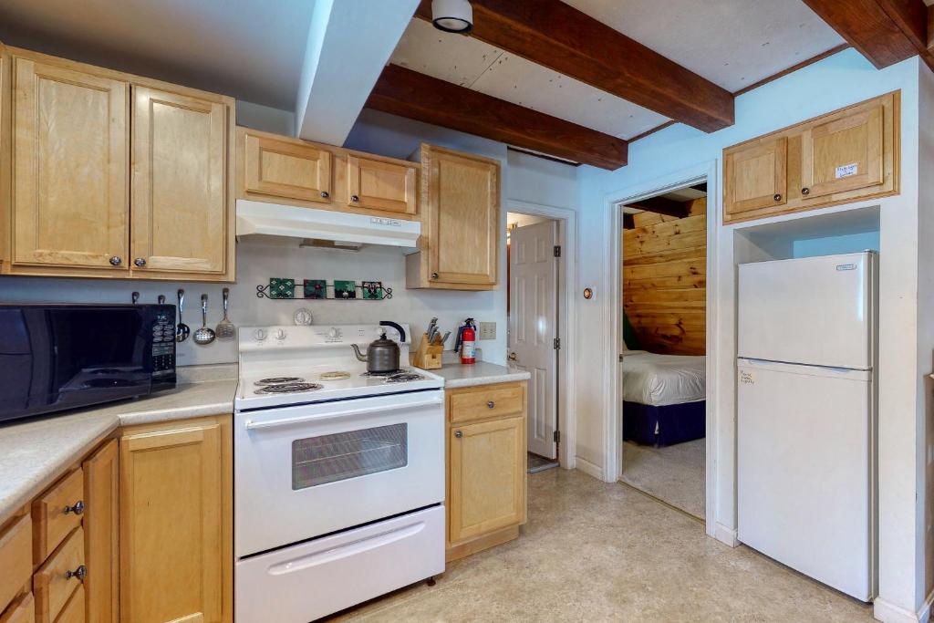 11 Island Drive - image 6