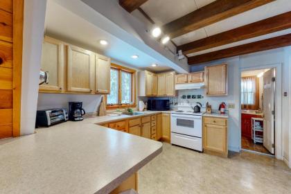 11 Island Drive - image 8