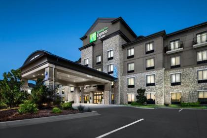 Holiday Inn Express Conway an IHG Hotel Conway Arkansas