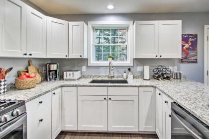 Modern Family Home about 10Mi to Ski Cranmore Mtn - image 15