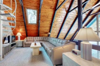 Tranquil Pond Retreat - image 14